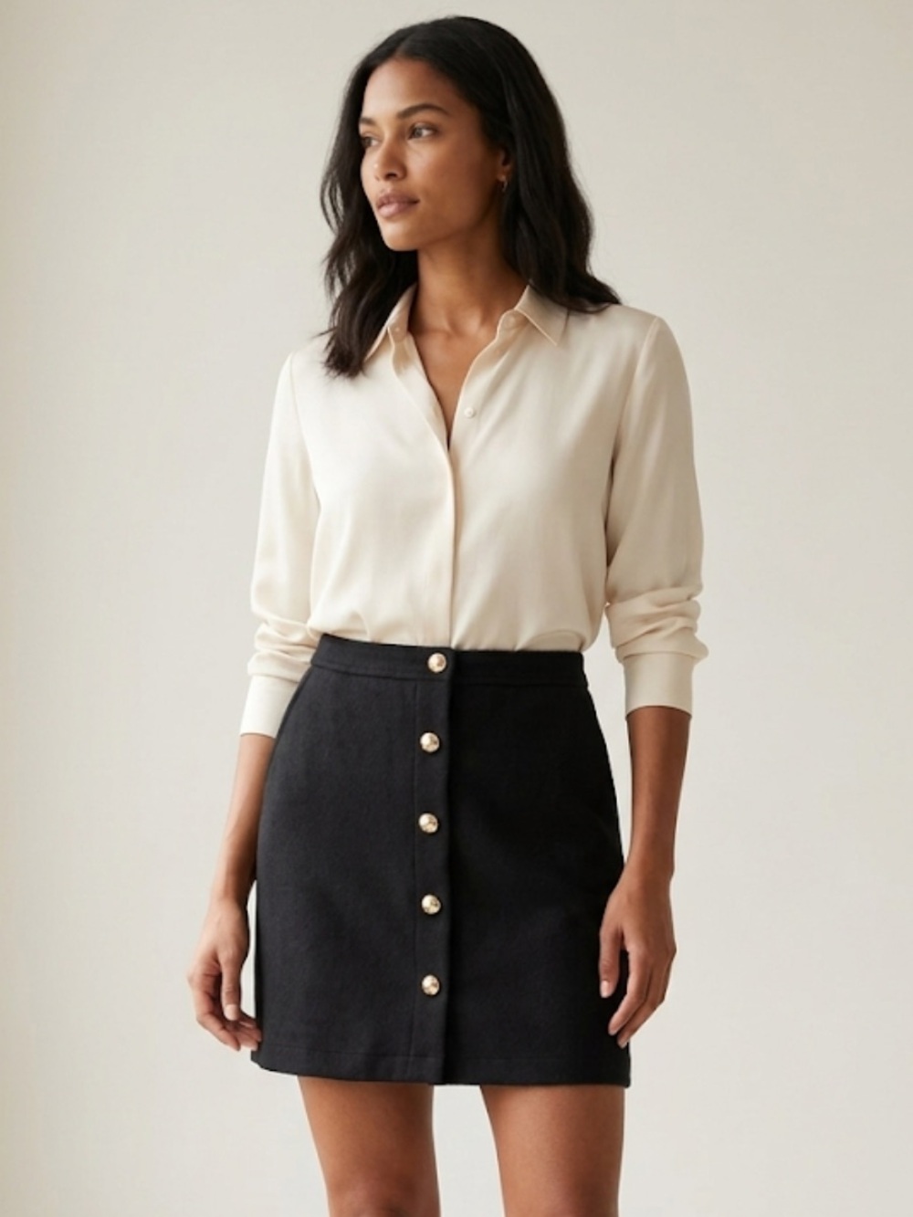 LOFT Button‑Front Mini Skirt – Size 0 | Dark Academia | Quiet‑Luxury Basics